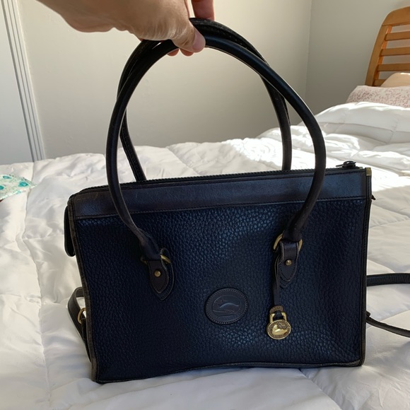 Dooney & Bourke Handbags - Dooney & Bourke bag
